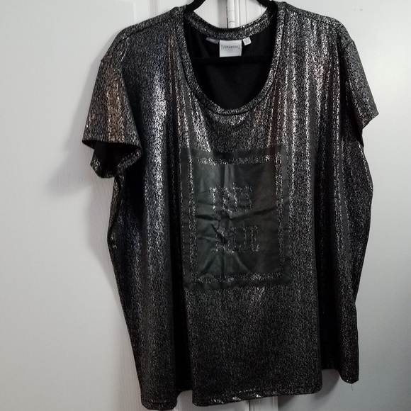 Junarose "Tres Jolie" Tee - Picture 4 of 4